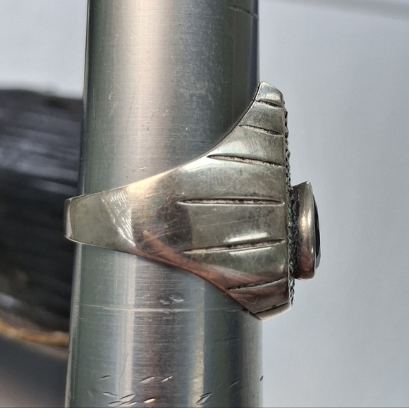 Vintage and unique Amythest And Marcasite Sterling two Rings stamped 925 - Picture 6 of 16